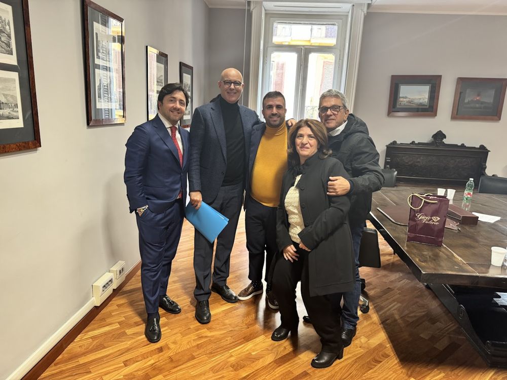 Giorgio Formisano con i suoi clienti