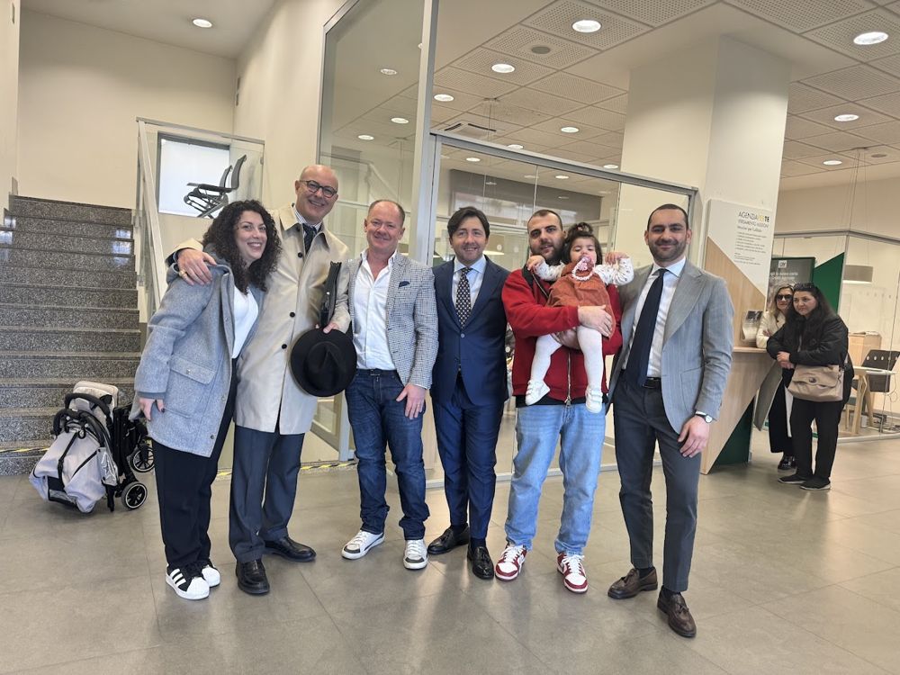 Giorgio Formisano con i suoi clienti